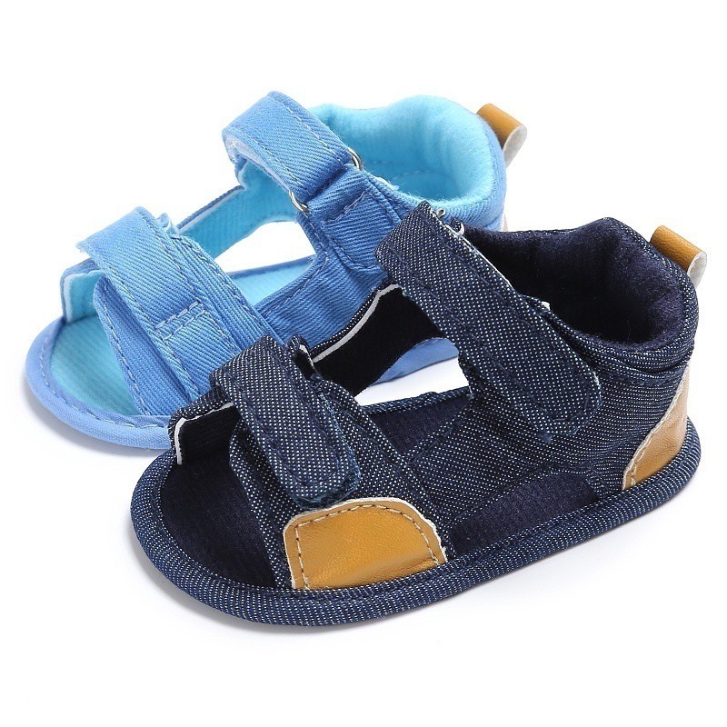 Giày sandal đế mềm chống trơn trượt dễ thương dành cho các bé