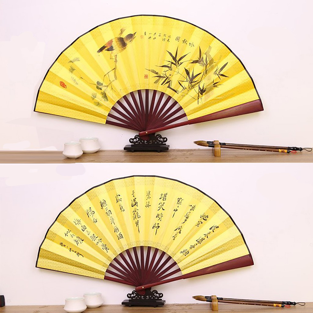 (nhiều mẫu) Quạt xếp nền vàng nan 31cm cổ phong cảnh in họa tiết đẹp phong cách cổ trang cosplay