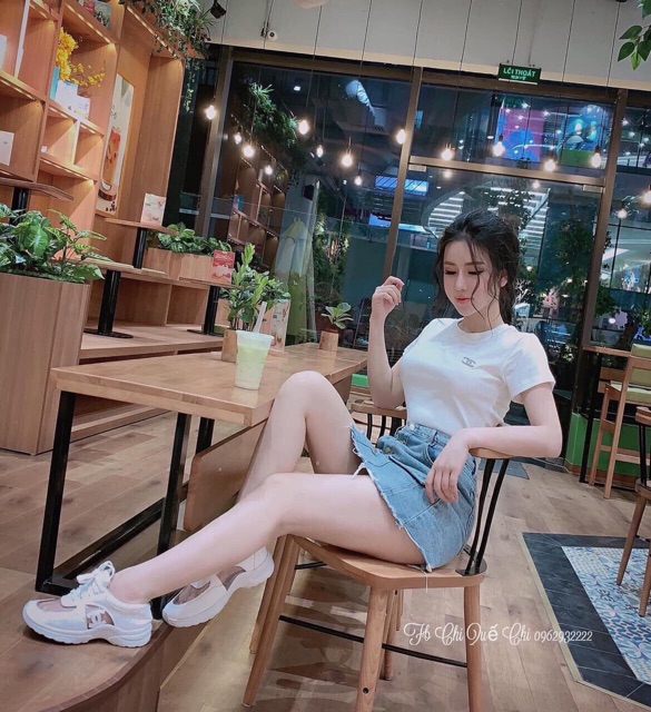 Chân váy bò cúc | BigBuy360 - bigbuy360.vn