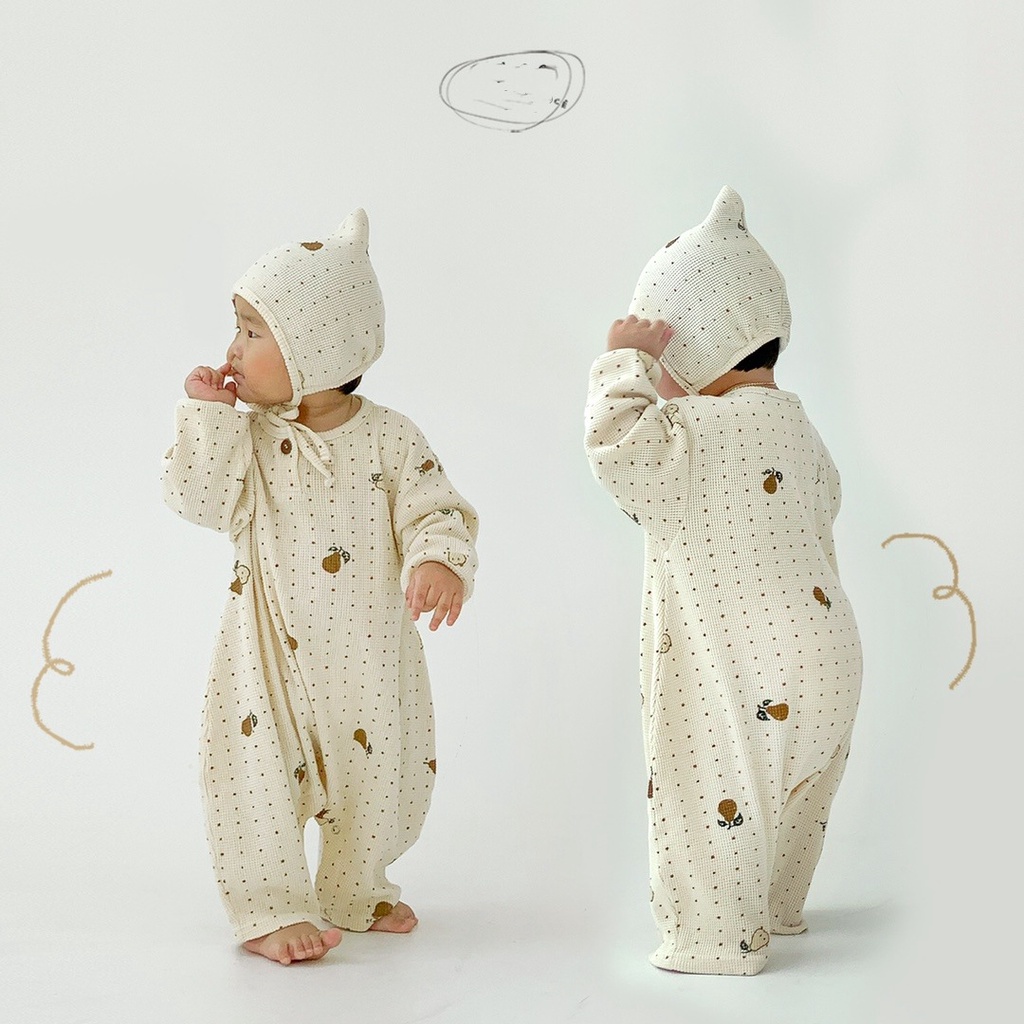 Bộ áo liền quần tay dài vải cotton mỏng in họa tiết quả lê dễ thương cho bé sơ sinh