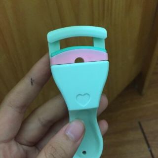 Kẹp bấm mi cong mini