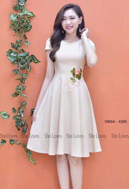 BẢN VẼ BẰNG GIẤY  TỰ MAY MẶC ĐẦM NỮ