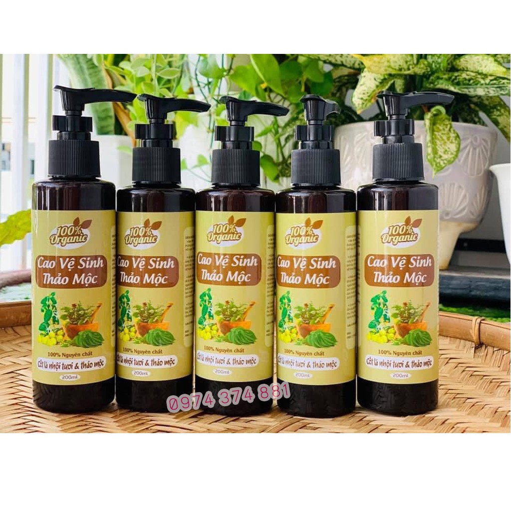 Dung Dịch Vệ Sinh Phụ Nữ 200ml Chiết Xuất Trầu Không Lá Nhội Và Thảo Mộc Làm Sạch Vùng Kín Huyết Trắng Hết Viêm Ngứa