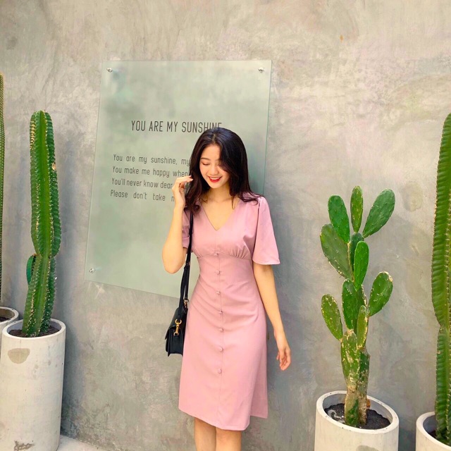 ĐẦM CỔ V NÚT BỌC CHIẾT EO ĐI LÀM ĐI DẠO