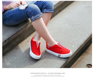 SLIP ON KIỂU SỌC