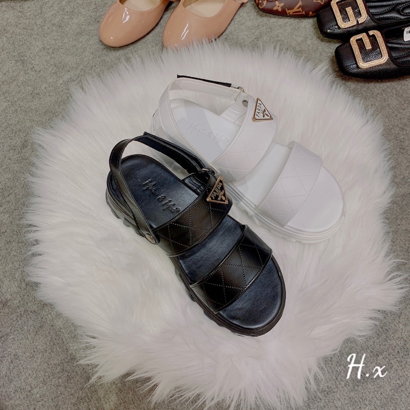 DÉP SANDAL 2 QUAI PR TRẮNG VÀ ĐEN MỚI NÂNG ĐẾ 3CM
