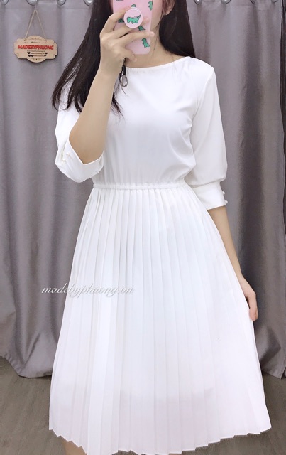 Đầm cổ thuyền tay lỡ chân ly | BigBuy360 - bigbuy360.vn