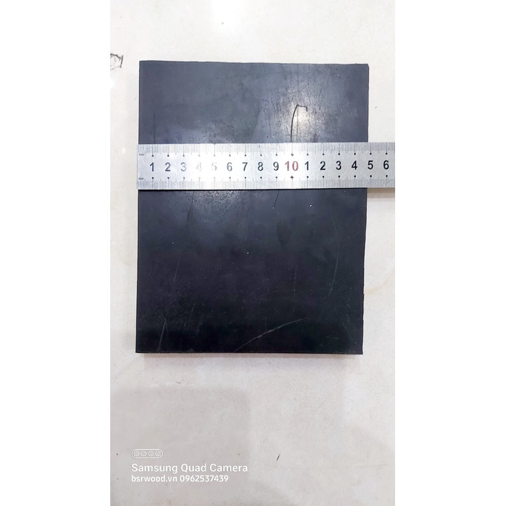 Thớt nhựa để đục lỗ đóng khoen nút làm đồ thủ công Màu đen Size dày 1.5 x 15 x 20cm