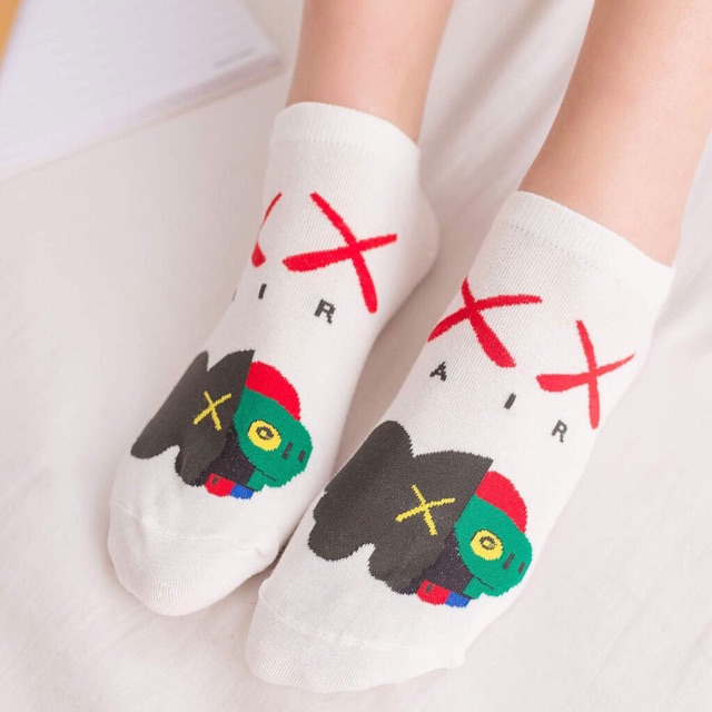 COMBO VỚ ( TẤT) ULLZANG KAWS CỰC PHONG CÁCH,NGỘ NGHĨNH,CÓ TÁCH LẺ