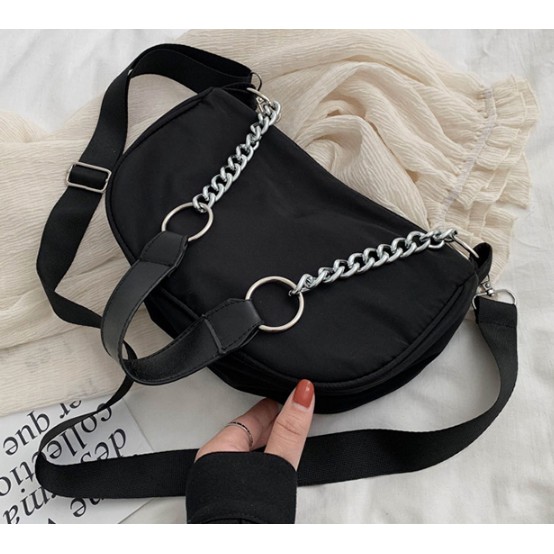 ( MÀU ĐEN) Túi kẹp nách vải dù không thấm nước dây xich S010