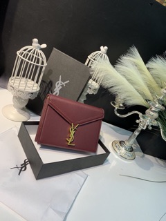 Túi Yves Saint Laurent