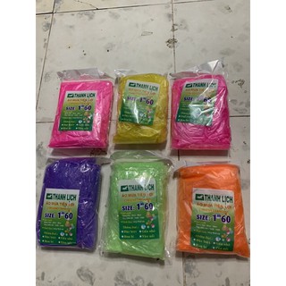 1 cái áo mưa phương tiện dùng 1 lần