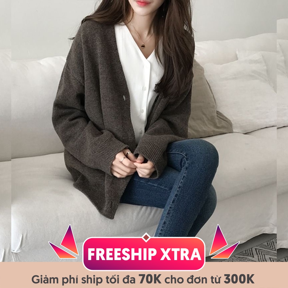Áo khoác len cardigan nữ dáng lửng dài tay cài cúc dáng rộng oversize cổ v dày dặn A00015 | BigBuy360 - bigbuy360.vn