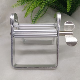 Dụng cụ vặn thuốc màu nhuộm