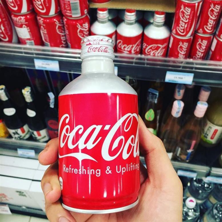 Coca Cola Nhật chai 300ml