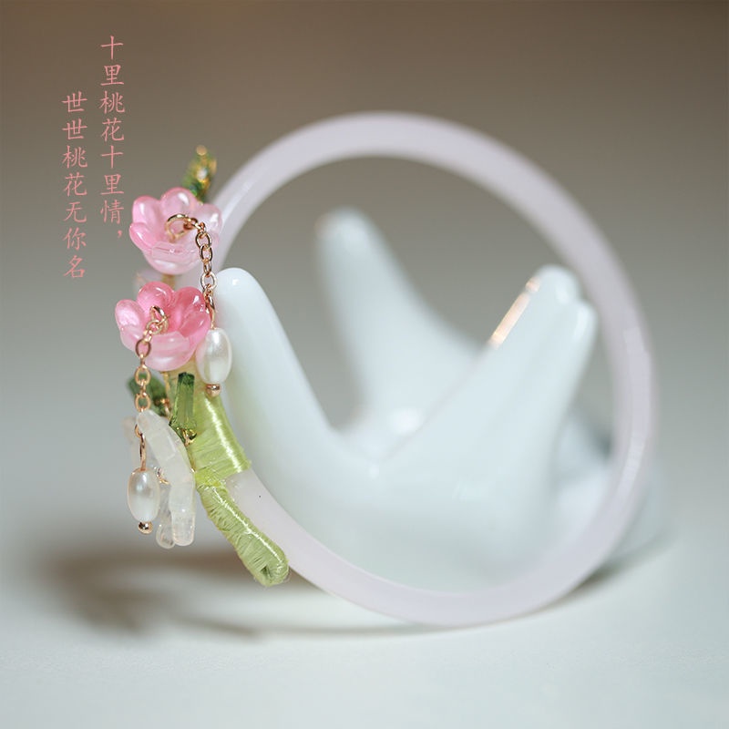 Vòng Đeo Tay Màu Tráng Men Tua Rua Phong Cách Cổ Điển