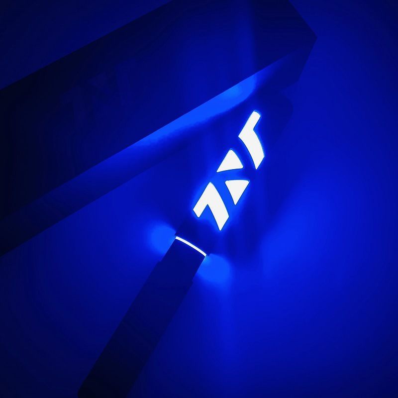 Gậy Phát Sáng Cổ Vũ Nhóm Nhạc Tnt