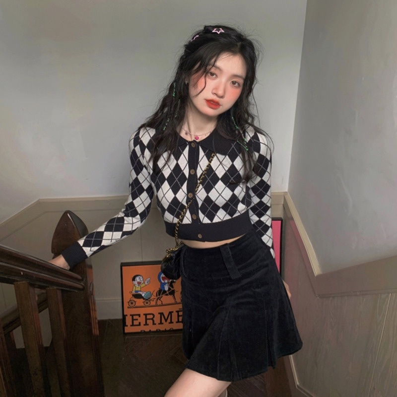 Áo Sweater Tay Dài Dáng Ôm Thời Trang Xinh Xắn Cho Nữ