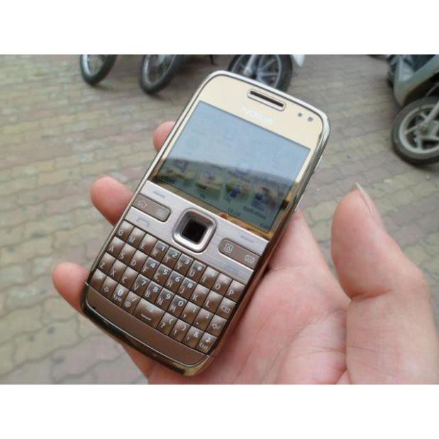 Điện thoại E72Chính Hãng Có Wifi 3G - Bảo Hành 12 Tháng