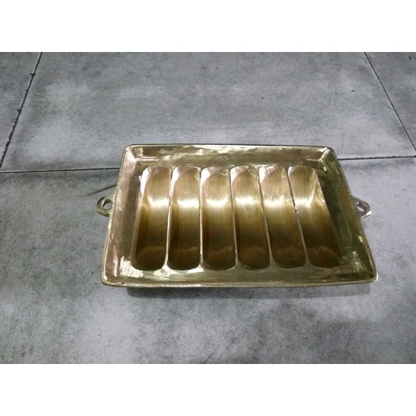 Khuôn Làm Bánh Bằng Đồng Thau 6 Lỗ Tiện Dụng | BigBuy360 - bigbuy360.vn