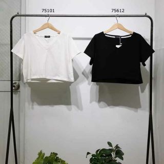 Áo crt trắng  +  sét váy kẻ sọc màu đỏ chất liệu kaki siêu đẹp ❤ !!! Mua hai tặng 1 + free ship nha mn❤❤❤❤❤❤❤❤❤❤❤❤❤❤❤❤❤❤