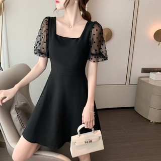 Váy đen dự tiệc cổ vuông tay bồng chấm bi cực sang chảnh
