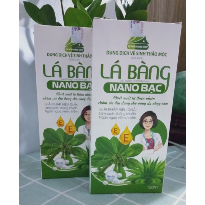 Dung dịch vệ sinh Lá bàng nano bạc với thành phần thiên nhiên dùng được cho cả nam và nữ, phụ nữ có thai