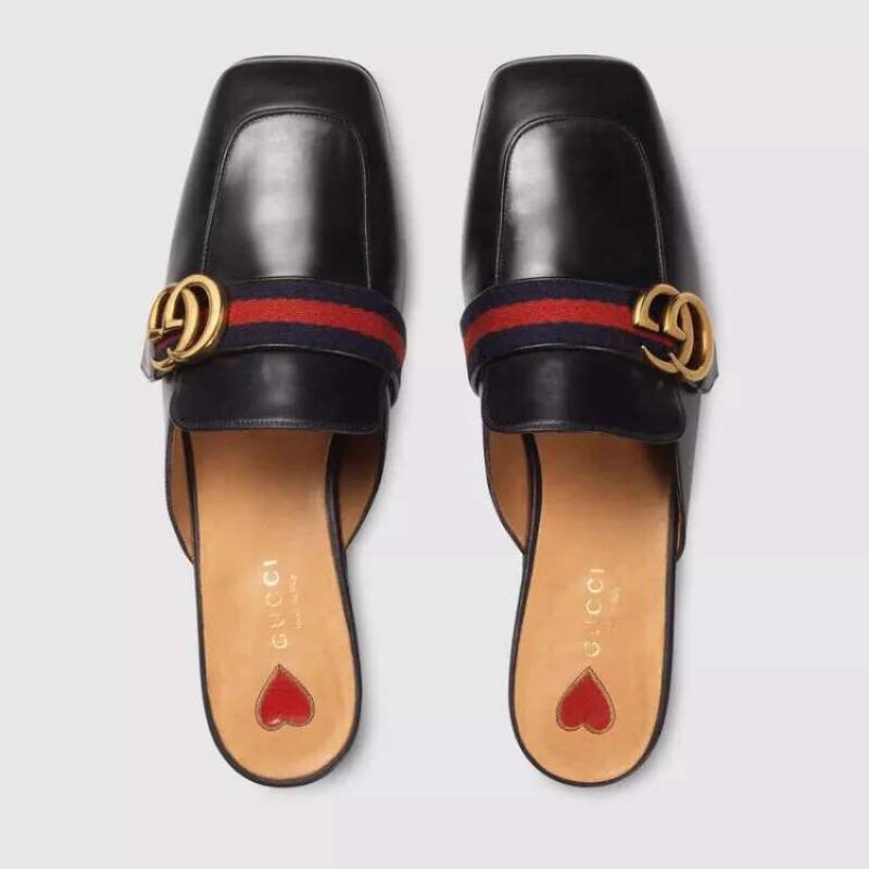giày sục nữ da thật mũi vuông quai gắn logo chữ GG Gucci GC