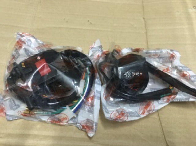 Cặp cùm công tắc xe Dream hàng Cty