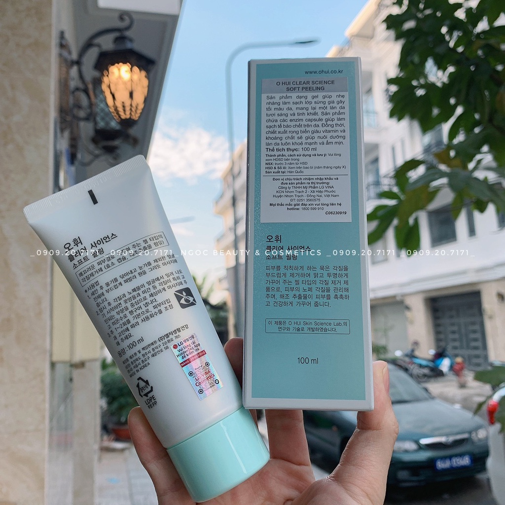 Tẩy tế bào chết - Kỳ da chết Ohui Xanh 100ml