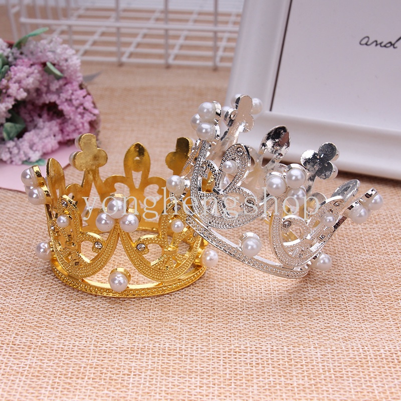Topper Cắm Trang Trí Bánh Kem Hình Vương Miện Có Đính Ngọc Trai Giả