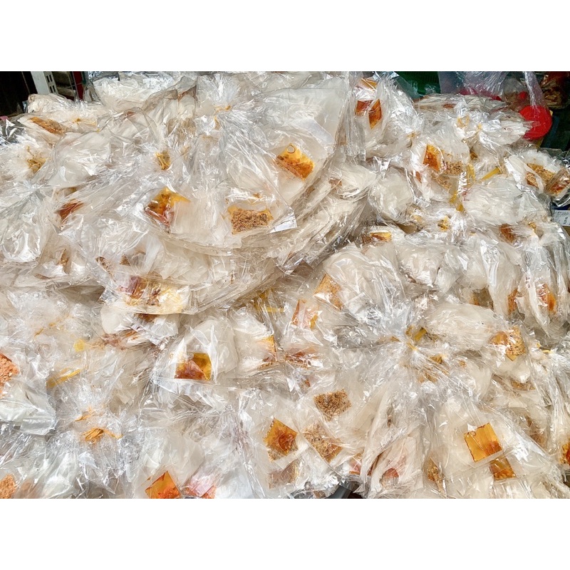 Xâu bánh tráng vò sate Mạnh Hùng