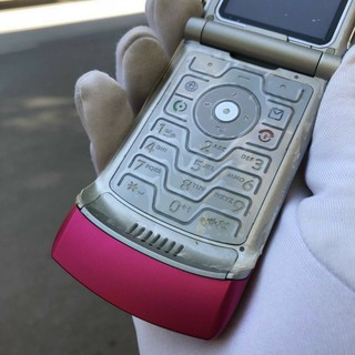 Điện thoại motorola V3