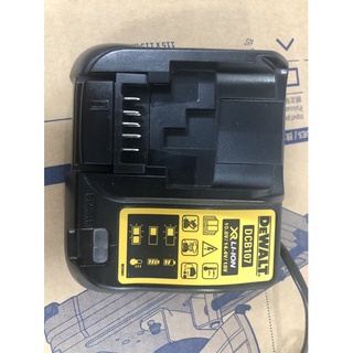 Dewalt Sạc Pin 18V DCB107
