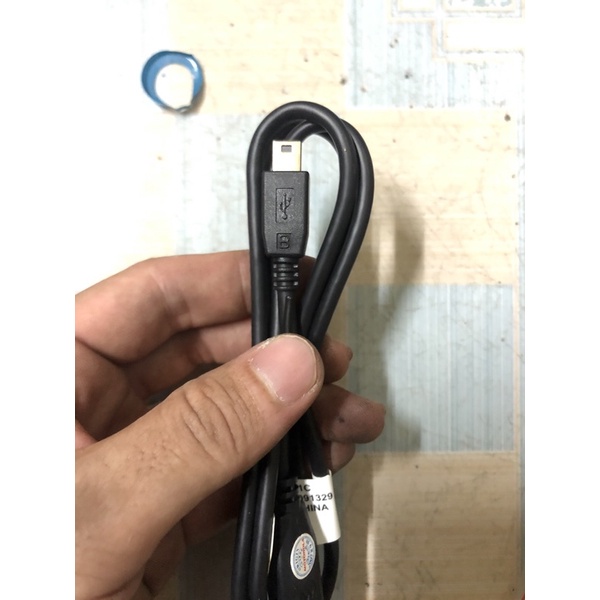 Motorola V3i cáp zin new chính hãng 100%