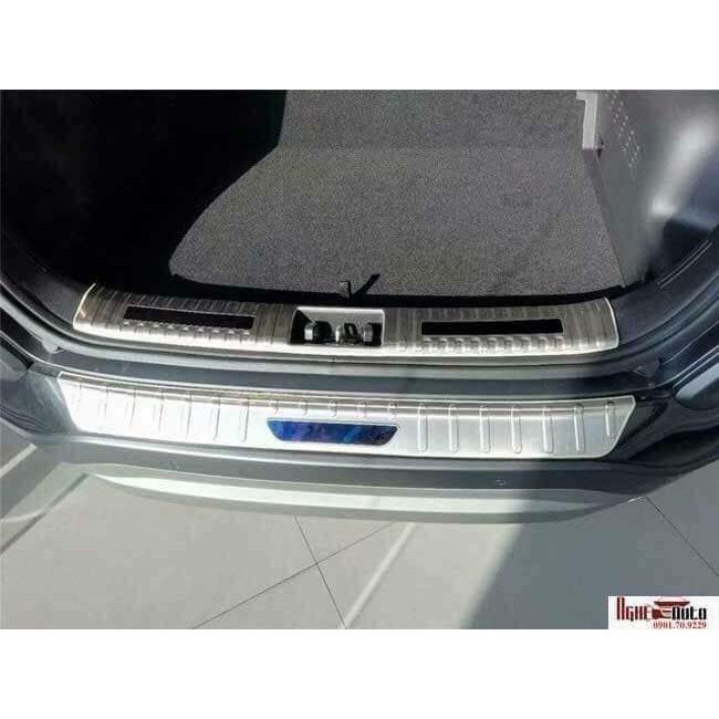 Chống trầy cốp trong, ngoài Xe Hyundai Kona 2022-2018 Inox cao Cấp