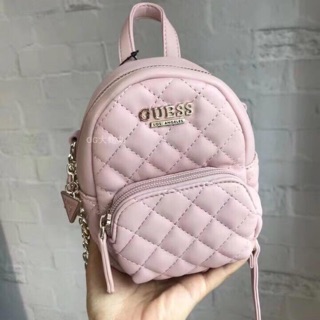 túi mini đen và hồng nude