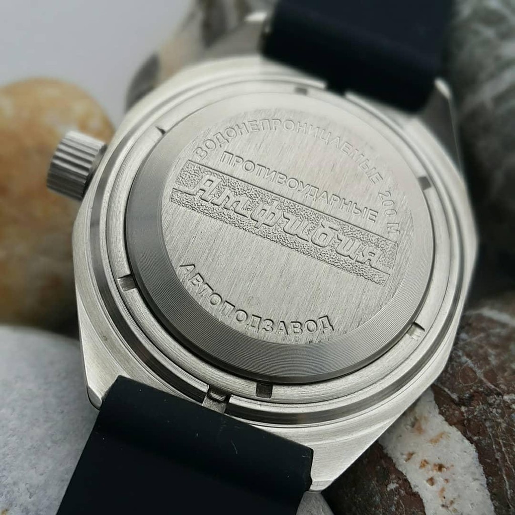 Đồng hồ nam Vostok máy cơ tự động Automatic, size mặt 40, chống nước tốt 20 ATM. Đồng hồ Nga Vostok Amphibia 670923