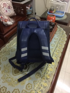 Bán buôn balo chống gù nhật