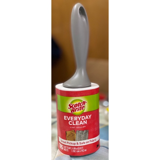 Cây lăn bụi Scotch - Brite 50% Stickier Cleaning Roller  của Mỹ