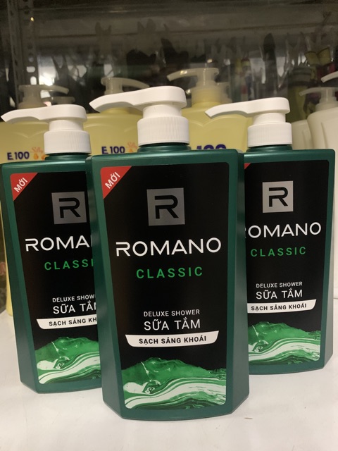 Sữa Tắm Romano Classic 650 ml ( xanh lá )
