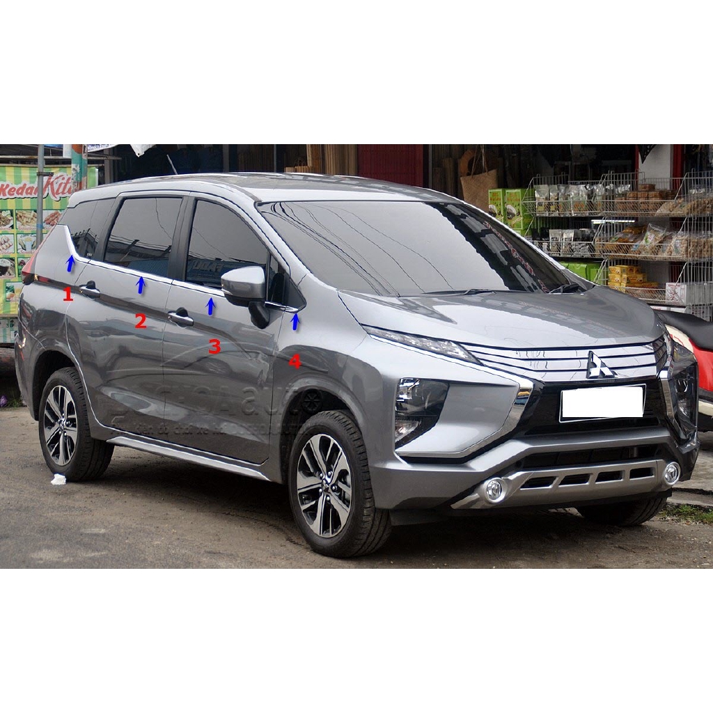 Nẹp chân kính theo xe Mitsubishi Xpander bản MT