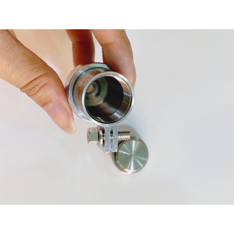 Bình dầu inox Salaya mẫu ngón tay gắn chế xe máy, tặng kèm 1 ốc thái giữ bình