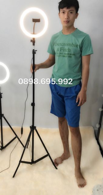 Cây đèn makeup Cây live stream có đèn đường kính 26cm điều chỉnh độ cao lên đến 2m3