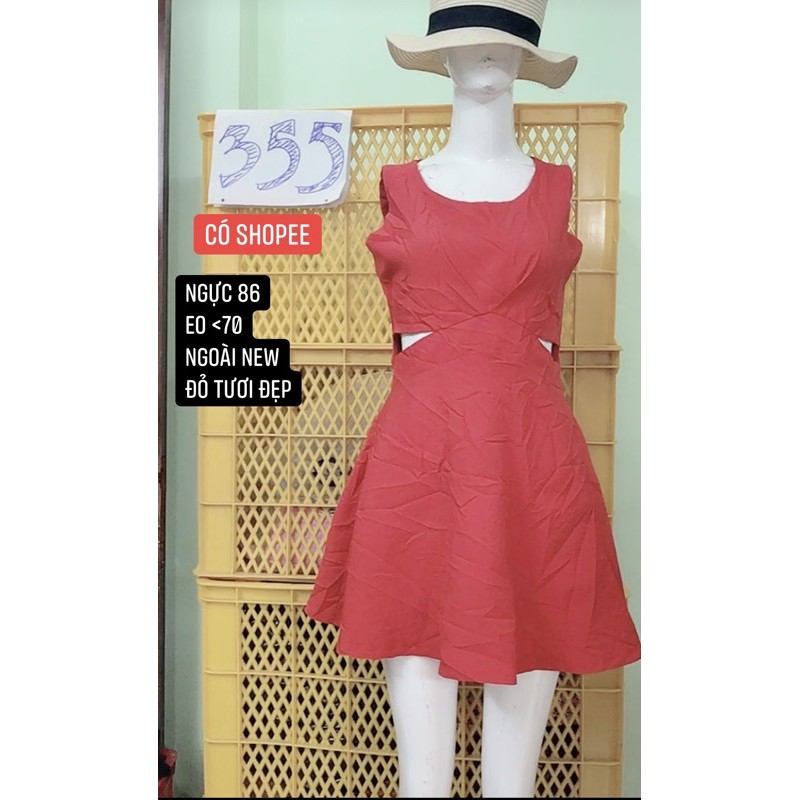 Đầm đỏ khoét eo size S-M.s355