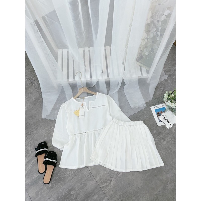 Bộ đũi trắng áo pha ren chân váy xếp ly (SE004) | BigBuy360 - bigbuy360.vn