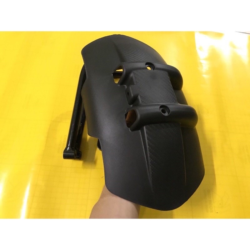 chắn bùn KTM chân thép siêu chắc chắn!