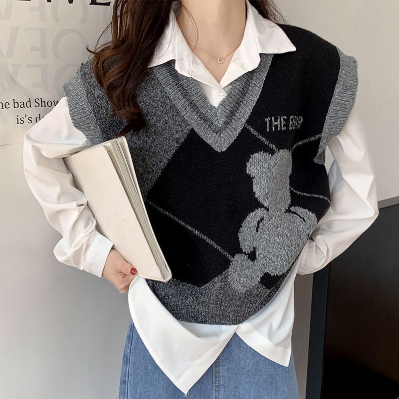 Set áo sơ mi dài tay và áo len không tay thời trang có bán lẻ