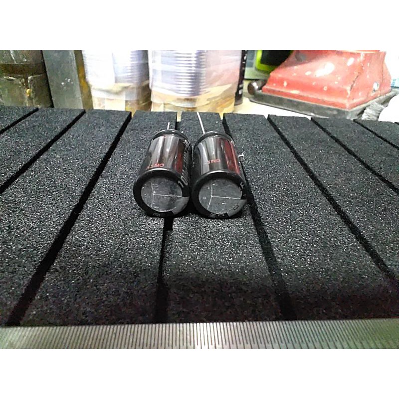 Tụ 1000uf/50v hàng Panasonic NHG chính hãng . Mới .