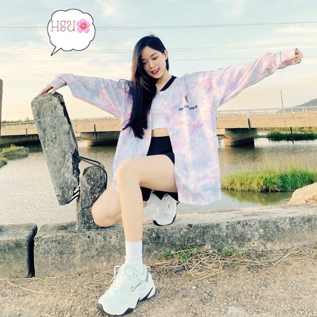 Áo khoác nỉ bomber loang màu đóng cúc